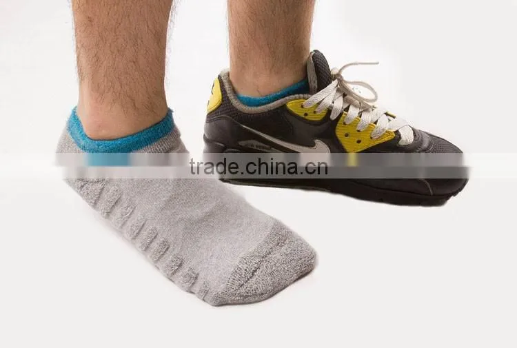 custom men cotton ankle sports socks