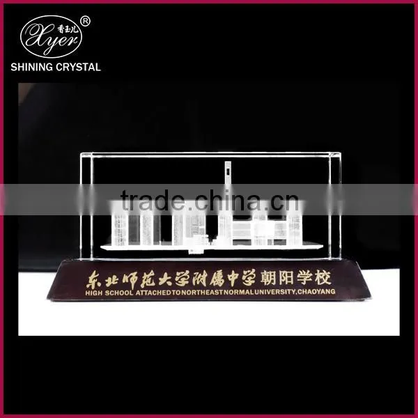 20141 custom crystal award with black base