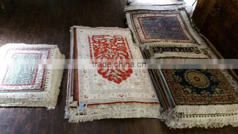muslim customized prayer silk rug happy design silk rug whosale silk carpet small rug factory whosale rug