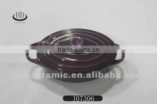 porcelain cooking pots