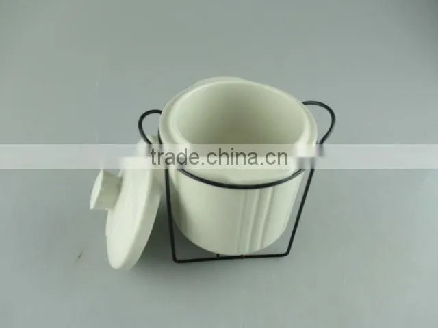 Stocklot porcelain soup tureen with lid and iron hob