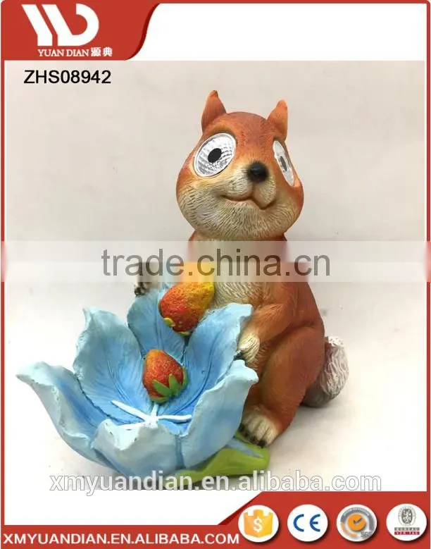 Squirrel Design Blooming Bath Outside Lighting Solar Power
