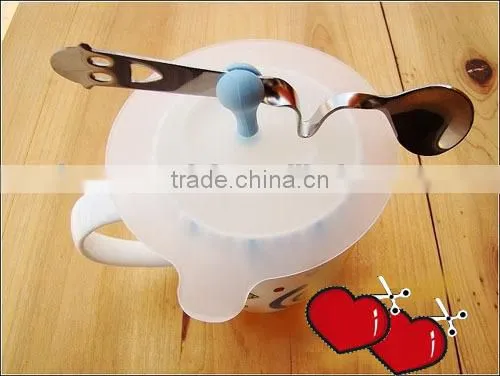 Fda universal Silicone Drink Cup Lids tea cup cover lids with scoop