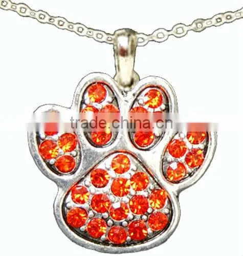 18" Metail Chain/Lobster Claw Closure/1" Paw Print Pendant/Rose Rhinestone/Choker Necklace