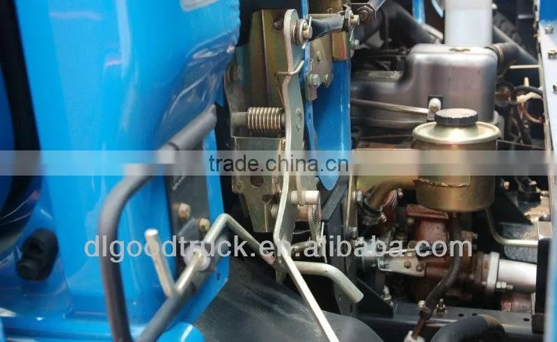 Dongfeng wrecker truck for rescuing broken cars