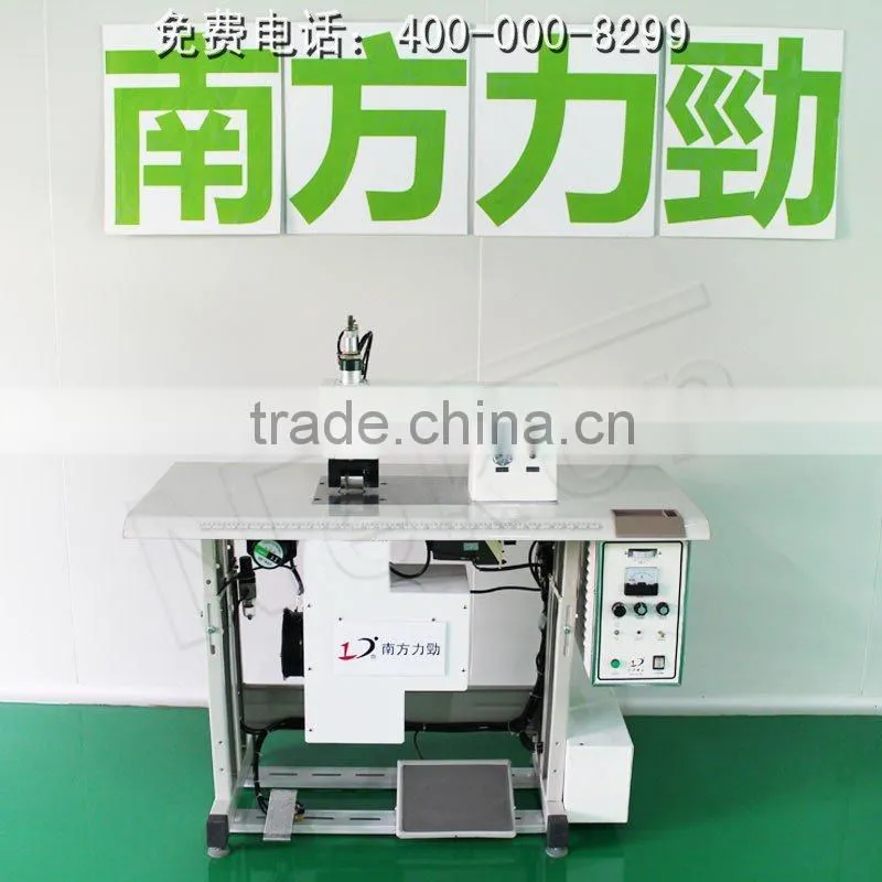 Non woven bag sewing machine
