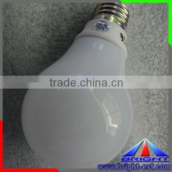 230Beam angle 7W Dimmable LED Bulb Lamp with Ceramic Body and E14,E27,E26,B22 Base