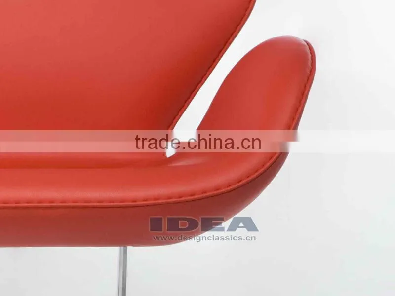 Replica Arne Jocabsen Swan Chair Loveseat - Red Genuine Leather