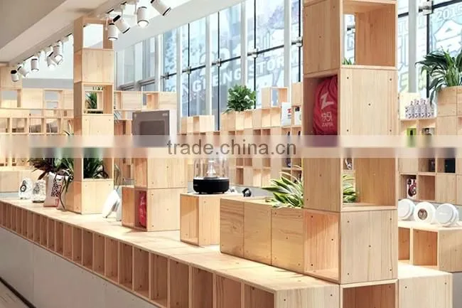 Global Famous Brand Retail Shop Design Electronic
