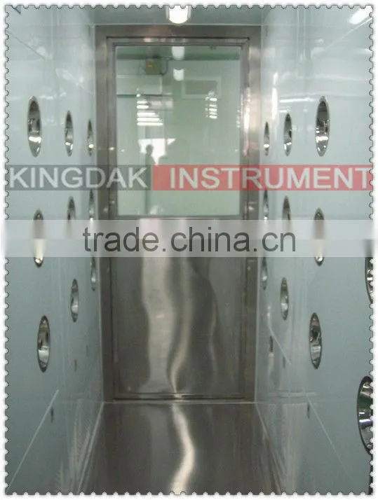 Air shower room