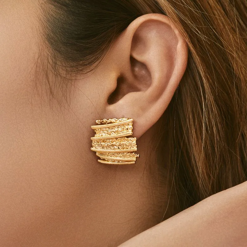 earrings 01.jpg