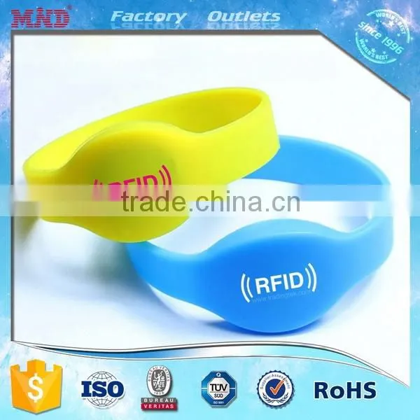 MDW02 Waterproof Smart custom logo Silicone RFID Wristband for Event