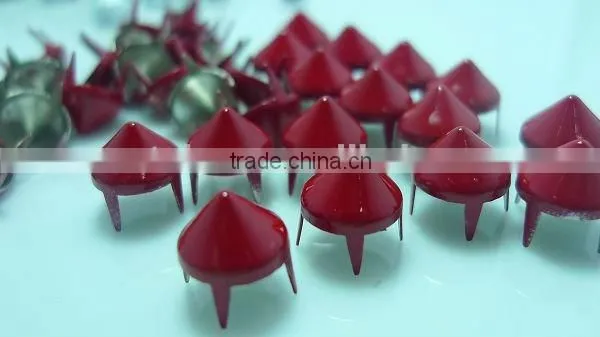 pointed copper stud