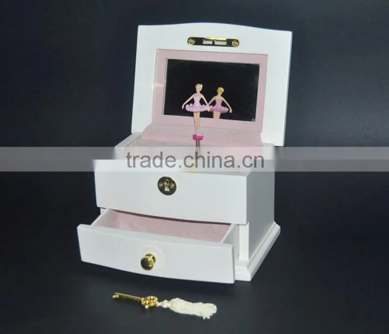 High Quality Painted White Pink Jewellery Accessory Wooden Music Box