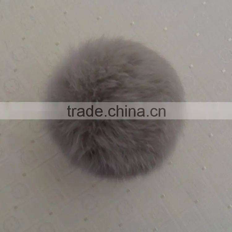 High quality 6cm rabbit fur pompoms for Beanie Hat