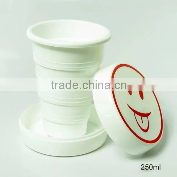 Small enough to fit inside your pocket Portable Plastic Collapsible Travel Cup