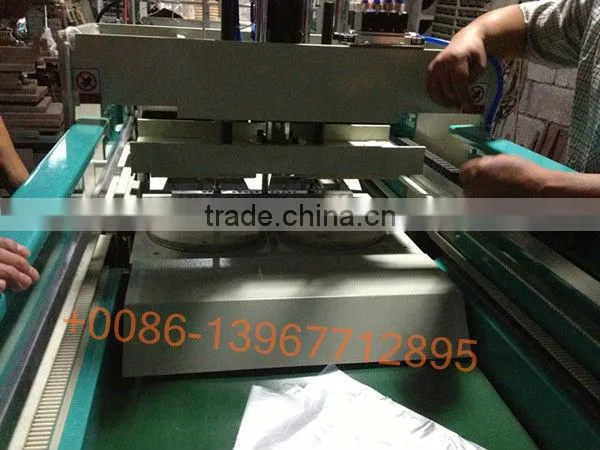 GBDE-700 High Speed Four Lines Automatic Punching T-shirt Bag Making Machine Price