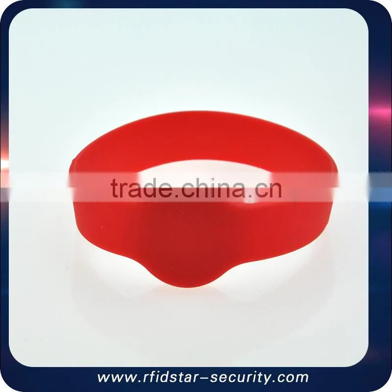 Best Selling 13.56MHz HF RFID MF IC Waterproof Wristband