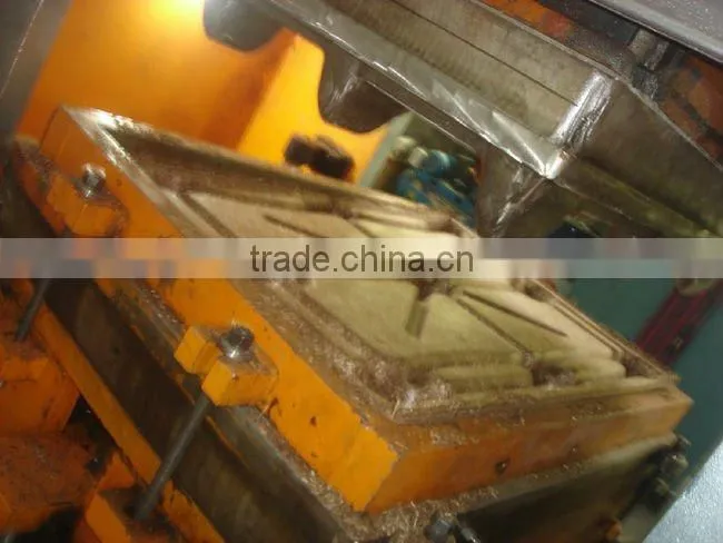 Making wood sawdust pallet mahcine in Turkey(0086-15903675071)