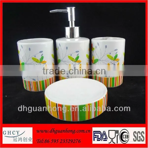 Round Full Decal Floral Bathroom Set