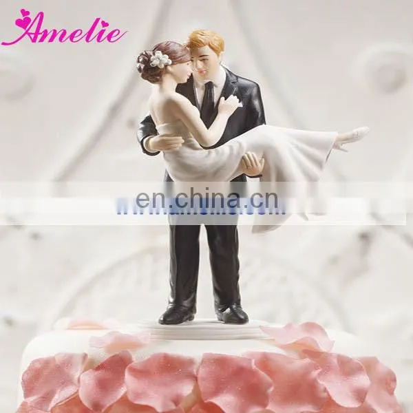 A07396 New Arrival Kissing Cake Topper Wedding Funny