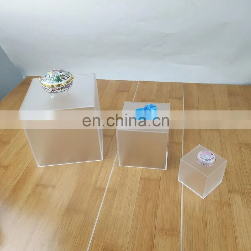 Hotel balfour acrylic bathroom accessories