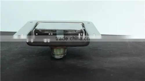 03116 Truck handle latches