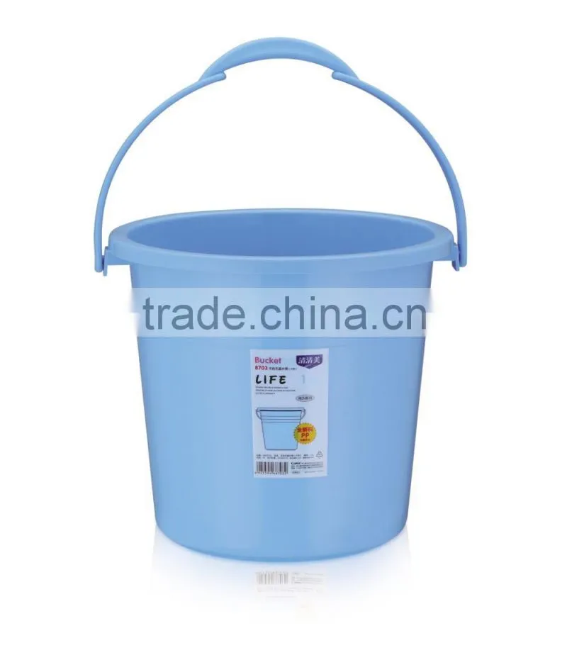 Round Plastic Large Bucket with Lid and Handle