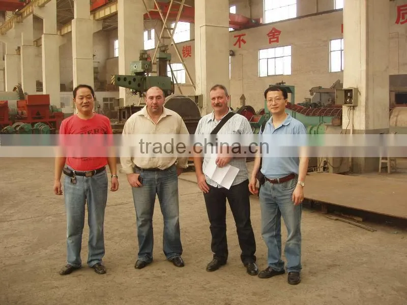 Small four roller 1-2t/h YQJ 290 briquette machine