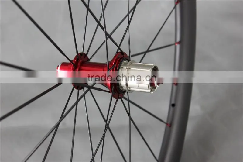 56mm clincher wheels red R36 hub carbon wheels red nipples full carbon wheels China W56C
