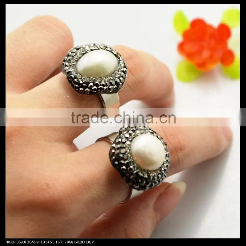 LFD-009R ~ Wholesale Nature Freshwater Pearl Rings, Rhodium Plated Crystal Rhinestone Paved Pearl Ring Jewelry Adjustable Size