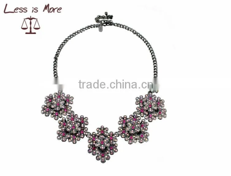 Yiwu factory necklace,fashion necklace,rhinestone flower necklace