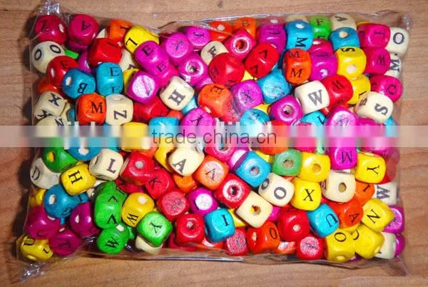 10*10mm square Letter wooden Bead with natural color