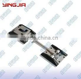 02421+02422 Refrigerated truck rear door catch set