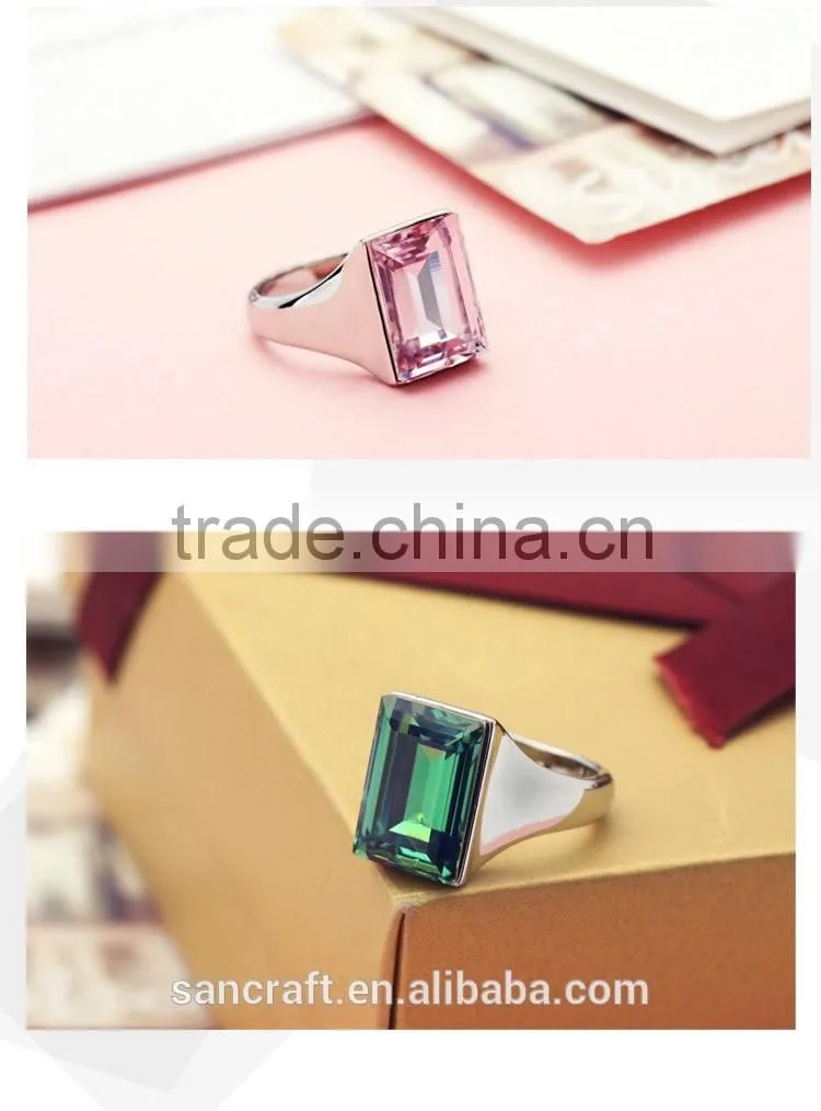 Austrian crystal two color retaining single stone finger one stone ring designs