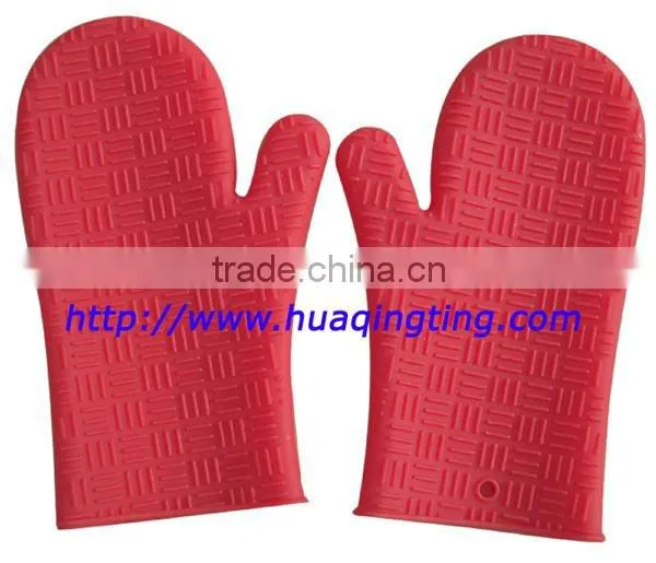 animal silicone oven mitt