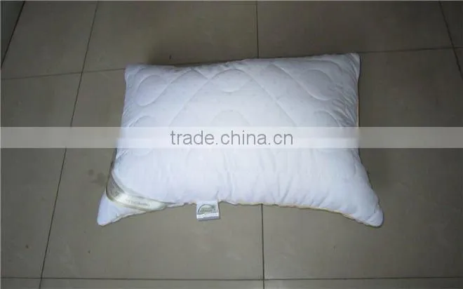 hot selling and nice design polyester pillow