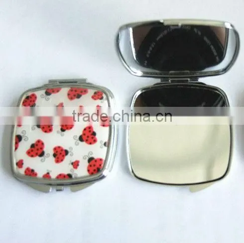 metal compact mirror