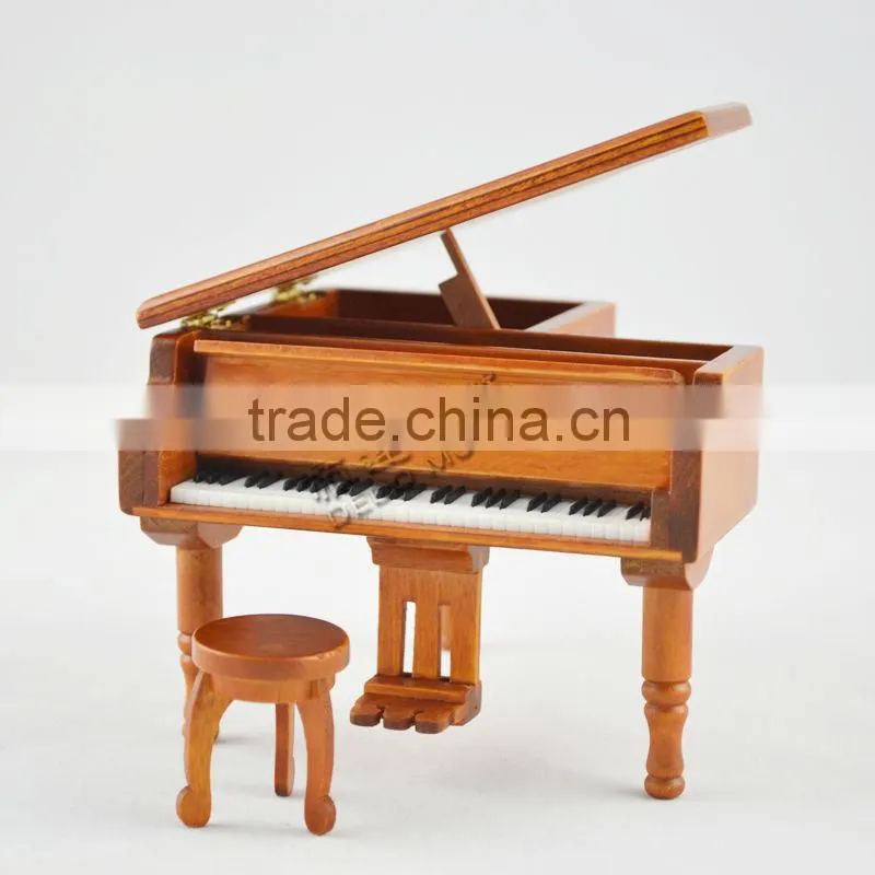 Best gifts for Christmas / Birthday Wood Piano Music Box