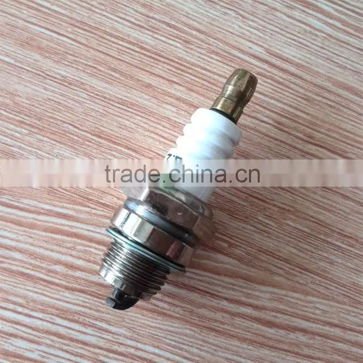 Chain Saw spare parts, 45cc / 52cc / 58cc spark plug