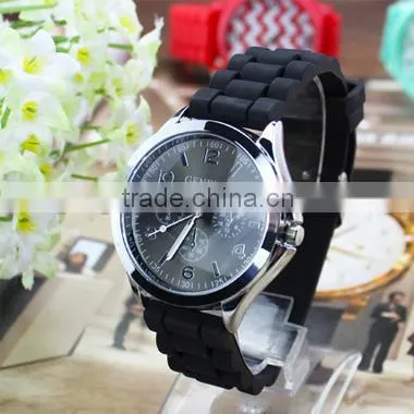 Popular Geneva Quartz Silicone Watch