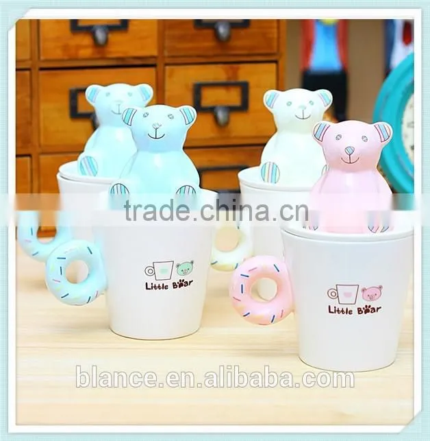 ceramic bear mug with donut handle and bear combination coffee mug