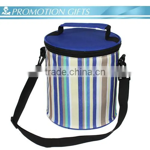 2015 New Style barrel shape insulated mens lunch cooler bag with durable hard liner