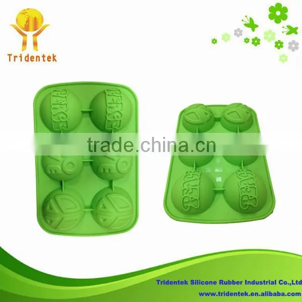 China Supplier 2015 Kitchen Ware Cake Decorating Festival Lego Minifigures Silicone Cake Mold