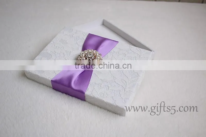 Elegant White Wedding Invitation Card Box With pearl brooch