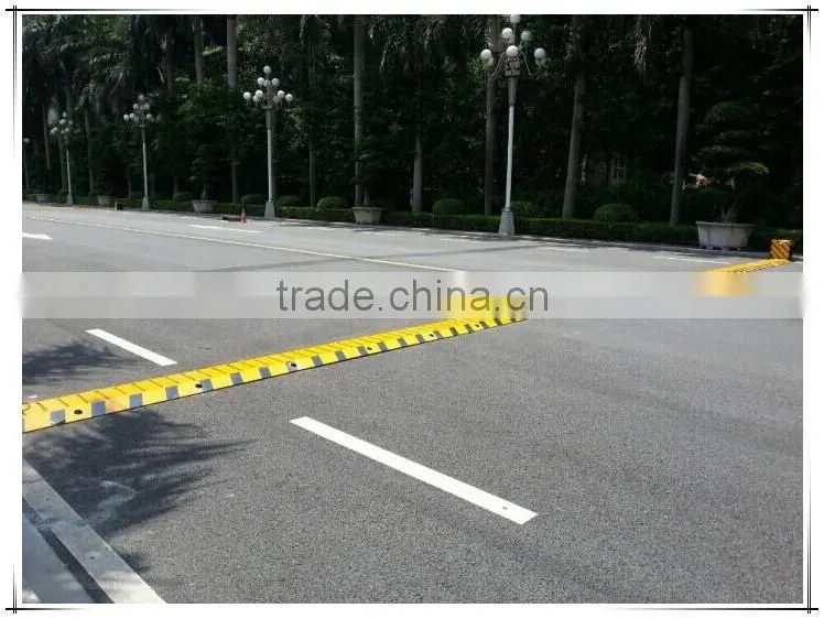 Electromechanical anti-collision tyre-killer