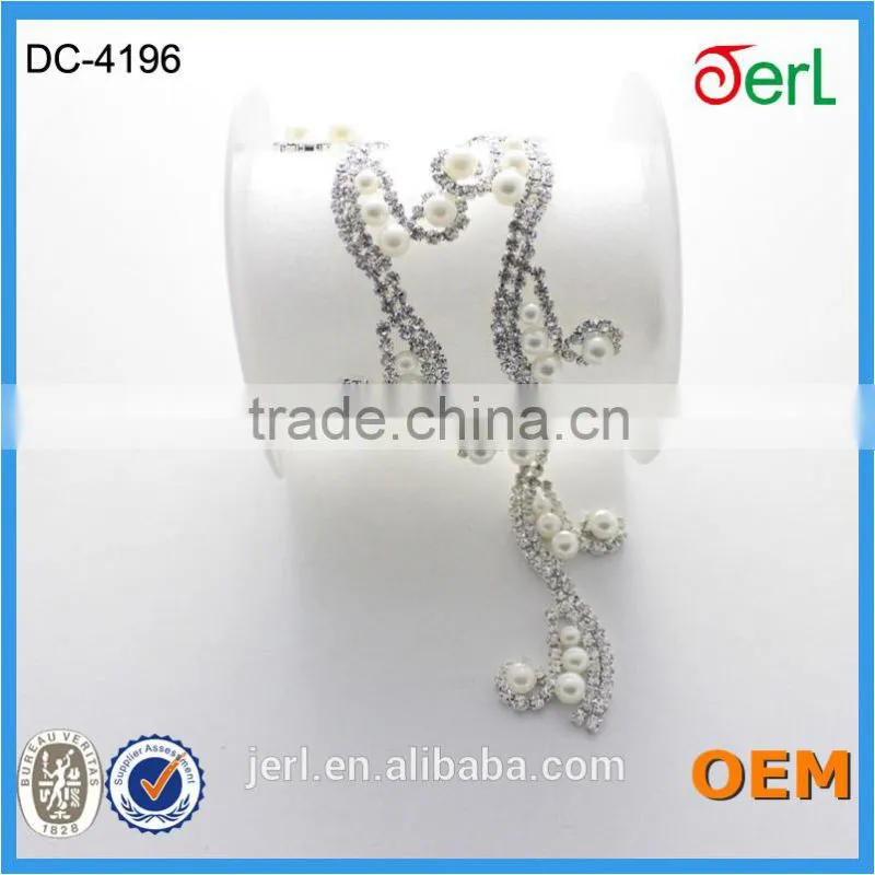 Crystal Rhinestone Trimming, Metal Claw Base Dress Chain and Trims with Plastic Pearl