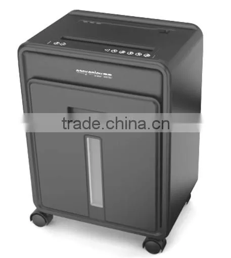 Cross-cut paper shredder