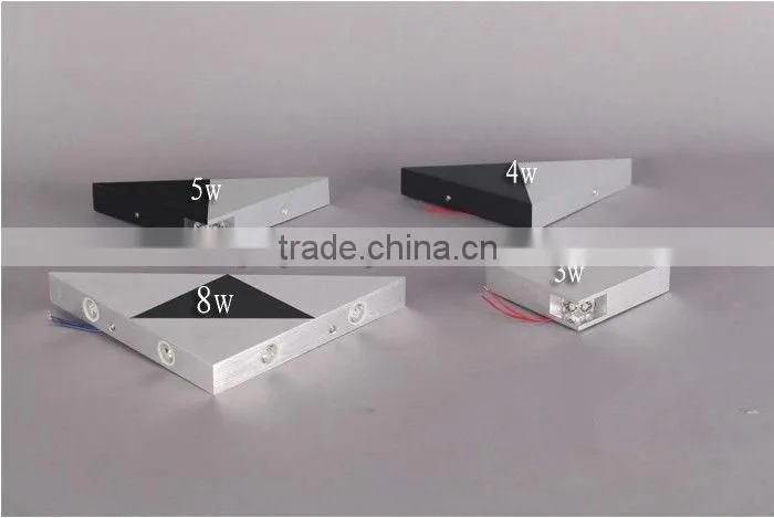 2013 guzhen aluminium triangle 4w wall lighting L235*H115mm