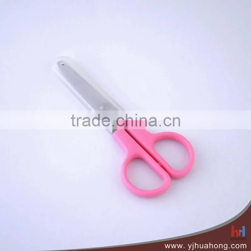 children safety scissors with cover